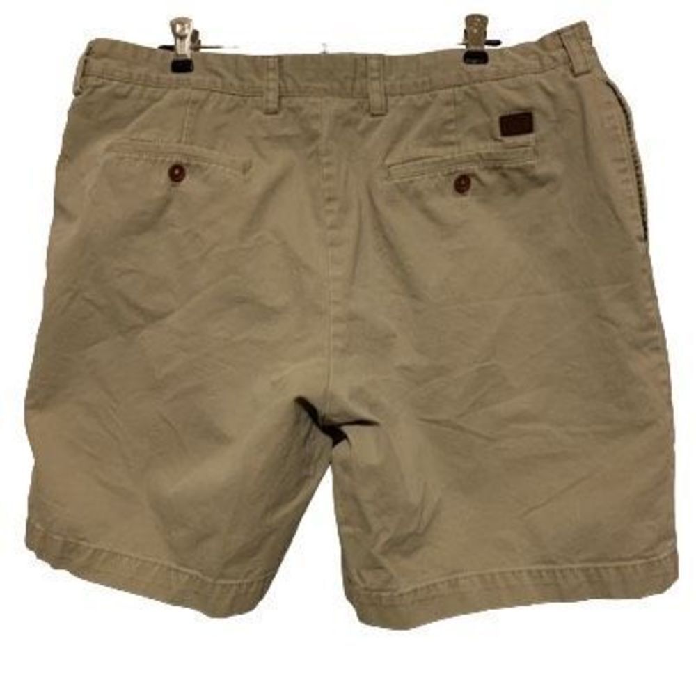 Izod Size 38 Pleated Casual Shorts